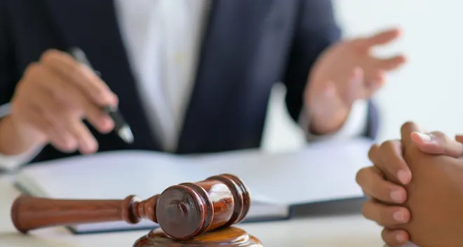 Elaboración de estrategias legales